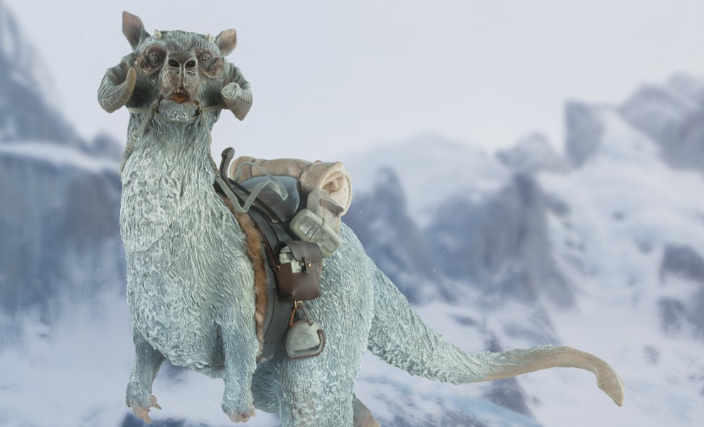 Deluxe Tauntaun Sixth Scale Figure by Sideshow Collectibles Star Wars Episode V: The Empire Strikes Back